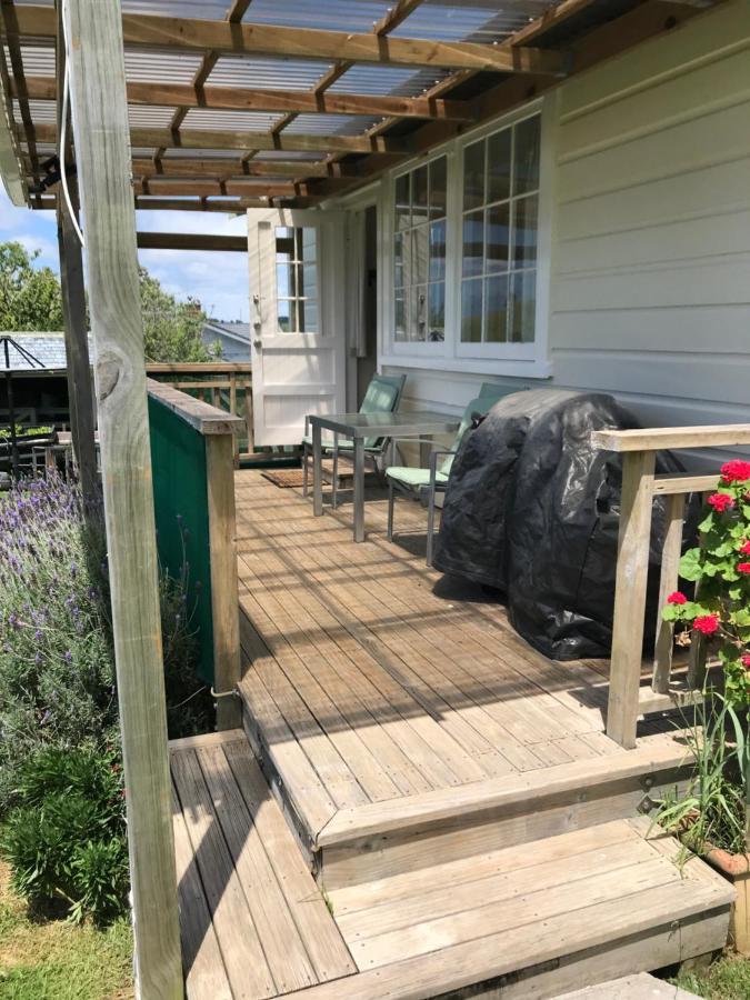 Tui Cottage Te Arai Εξωτερικό φωτογραφία